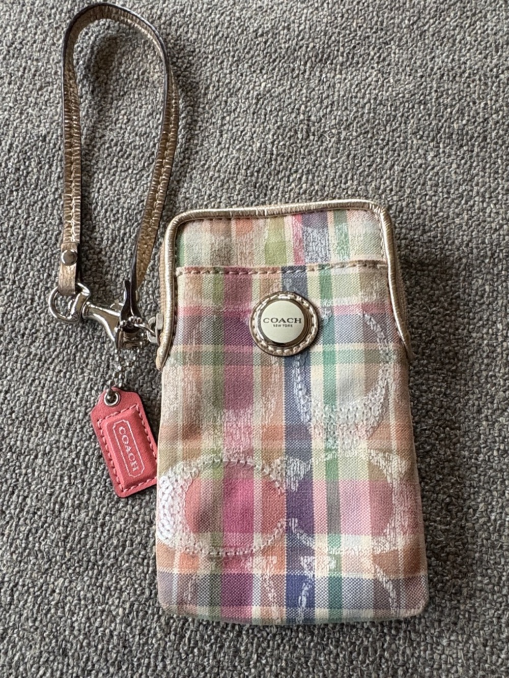 COACH Poppy Grand Madras Plaid Rare Find Wristlet Vintage Phone Case Wallet